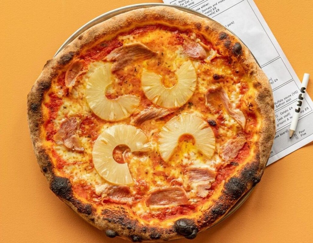 Il Dibattito Sull27Ananas Sulla