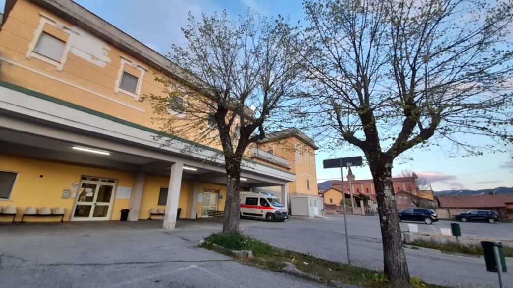 Il Dibattito Sulla Chiusura De