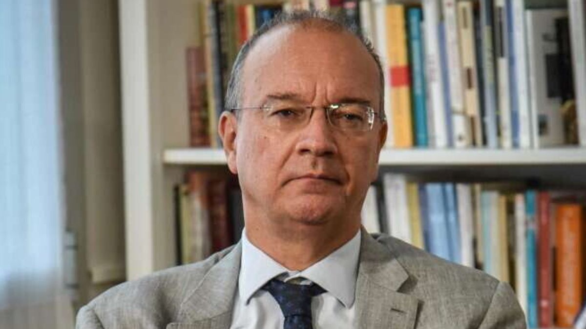 Il Ritorno Del Latino E Della
