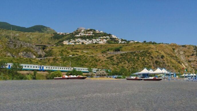 Il Treno Del Bergamotto3A Un Vi