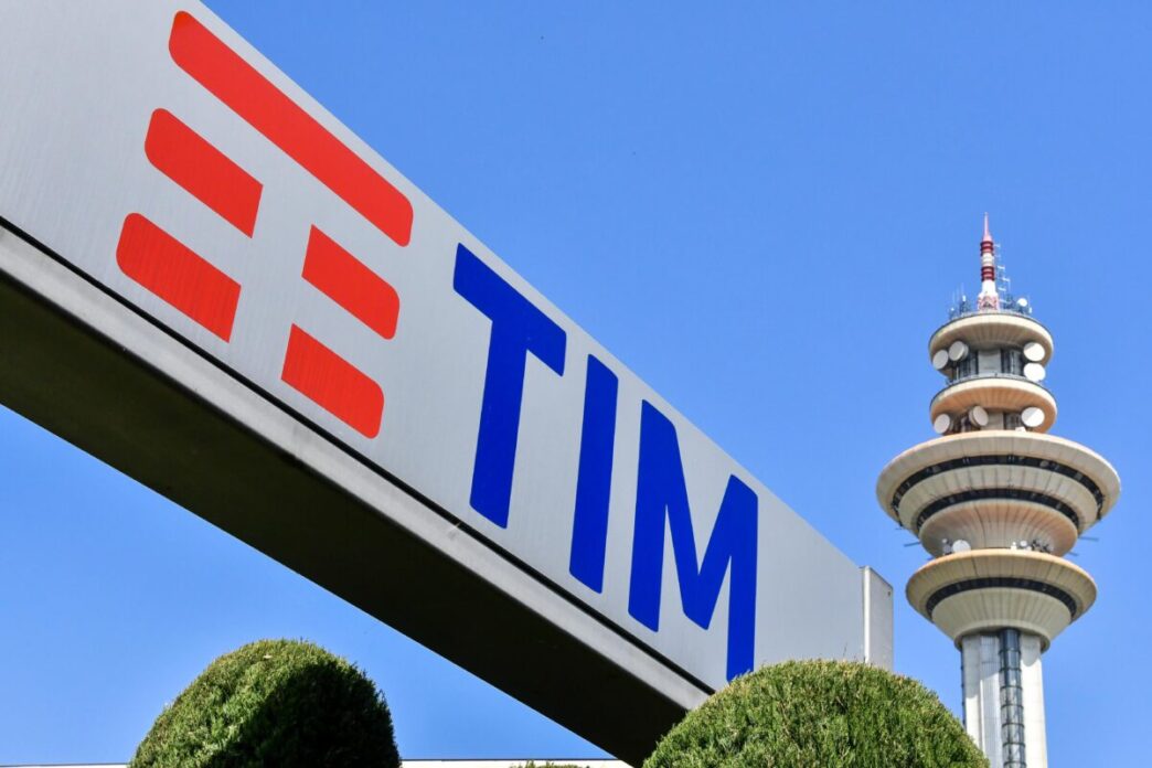 Il Tribunale Di Milano Resping