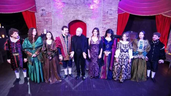 Il Tributo Teatrale Di Gino Cu
