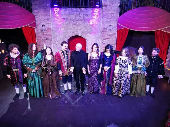 Il Tributo Teatrale Di Gino Cu