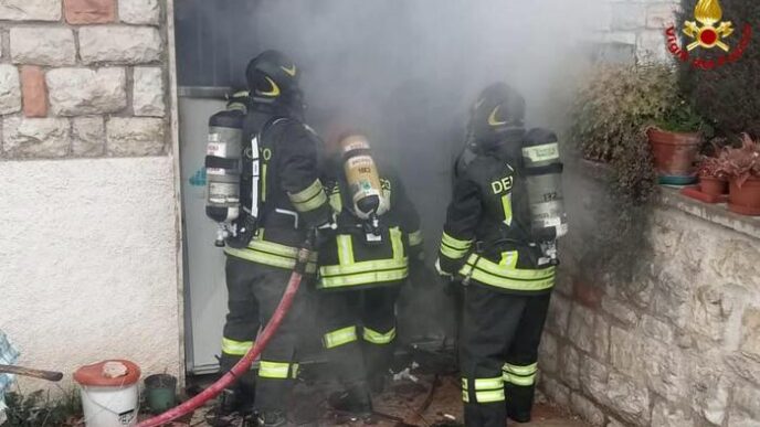 Incendio A San Lorenzo In Camp