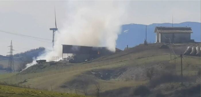 Incendio Devasta Capannoni Agr