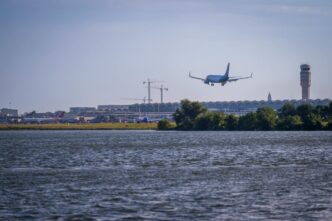 Incidente Aereo Drammatico A W