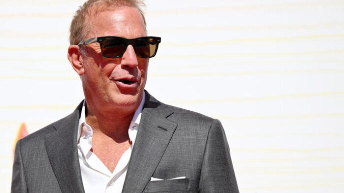 Kevin Costner3A Compie 70 Anni