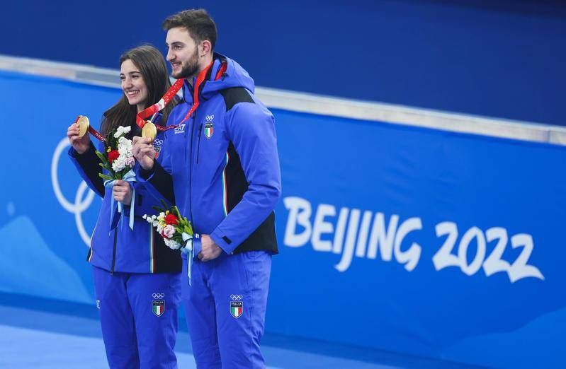 L27Italia Punta Al Curling3A L27O