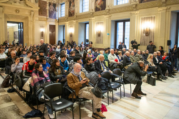 L27Ucei Partecipa Al Giorno Del