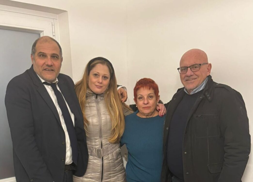 L27Arrivo Di Nuovi Membri In No