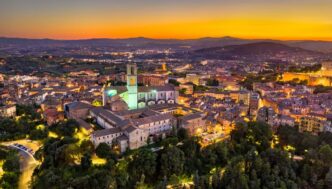 L27Umbria3A Un Viaggio Tra Belle
