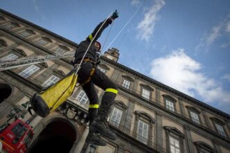 La Befana Chiude Le Festivitc3A0