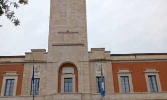 La Fondazione Latina 20323A Pri
