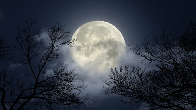 La Luna E Altri 24 Luoghi A Ri