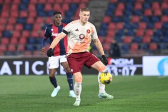 La Roma Strappa Un Pareggio Al