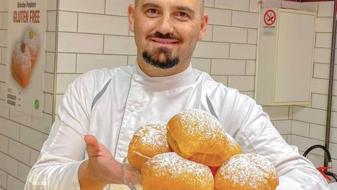 La Brioche Pandoro3A La Dolce R