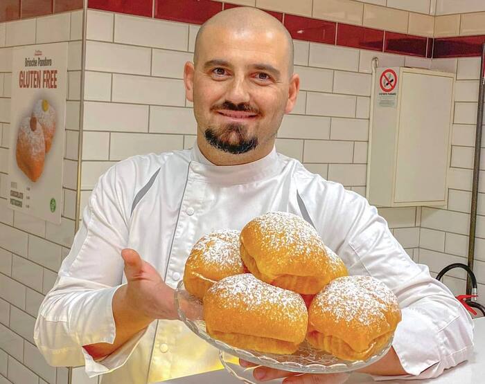 La Brioche Pandoro3A La Dolce R
