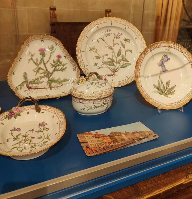 La Ceramica Mileto In Esposizi