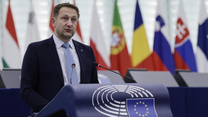 La Commissione Europea Valuta