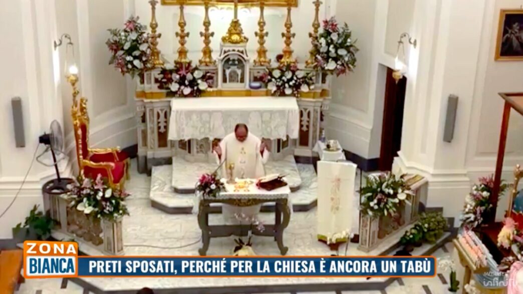 La Fragilitc3A0 Umana3A Il Gesto C