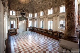 La Sinagoga Di Pesaro Accoglie