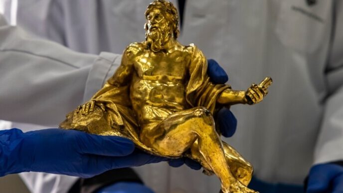 La Statuetta Di Bernini Torna