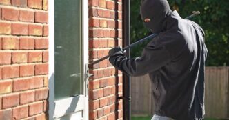 Ladri In Azione A Orio Canaves