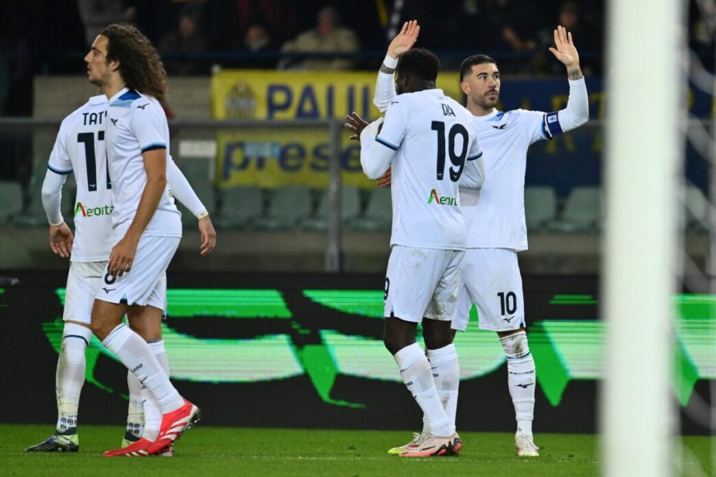 Lazio Trionfa 3 0 A Verona E R