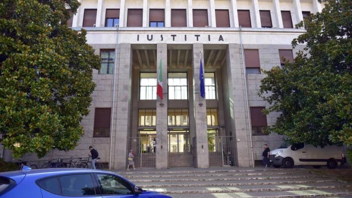 Licenziato Dopo La Transizione