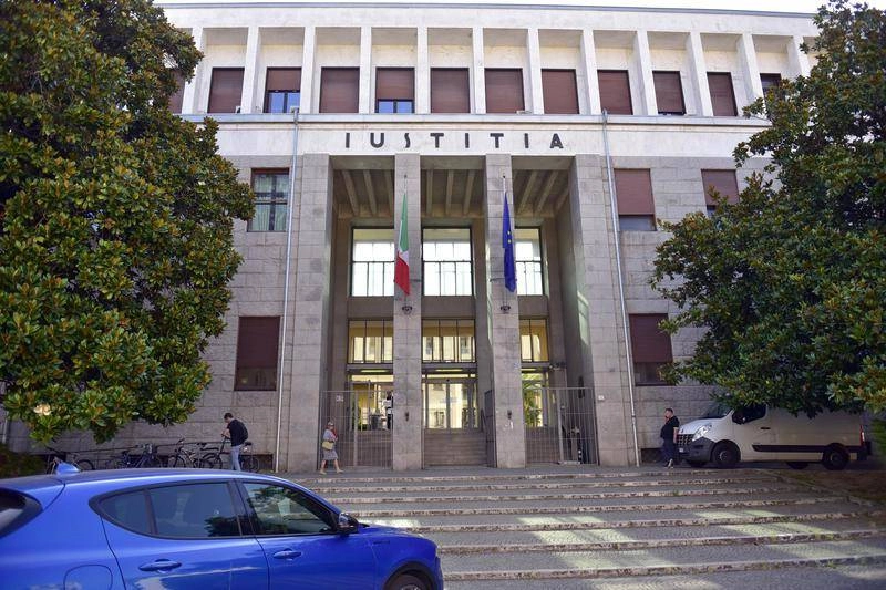 Licenziato Dopo La Transizione