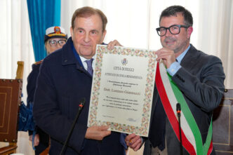 Lorenzo Giannuzzi Riceve Il Ti