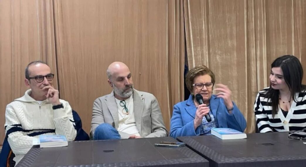 Lorenzo Marone Torna A Castell