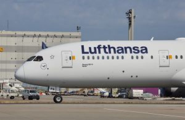 Lufthansa Riprende I Voli Per