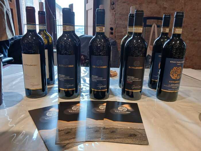 Lunadoro Conquista Wine 26 Sien