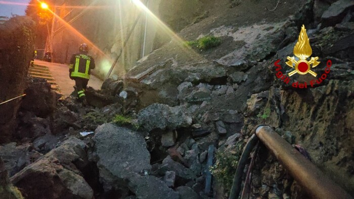 Maltempo A Genova3A Crollo Di U