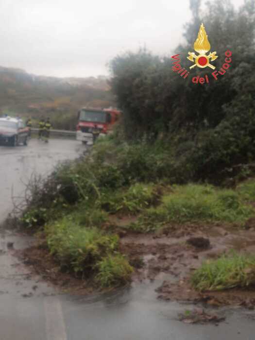 Maltempo In Calabria3A Fiumi Es