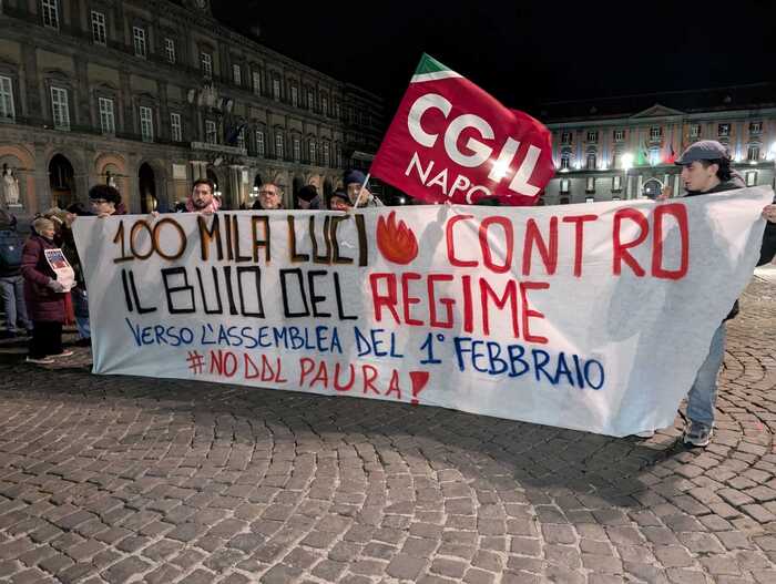 Manifestazione A Napoli Contro