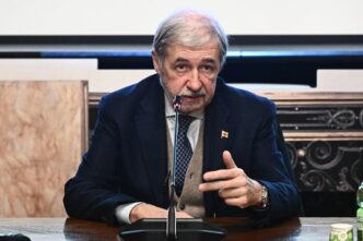 Marco Bucci Commemora Il Sinda