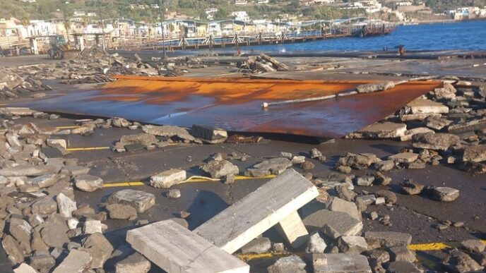 Mareggiata Devasta Lipari3A Il