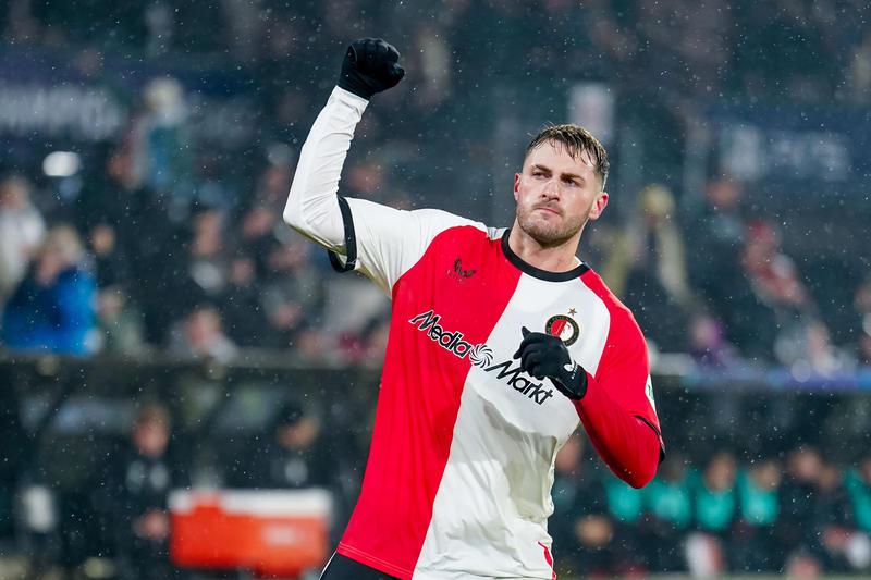 Milan Cerca Un Nuovo Attaccant