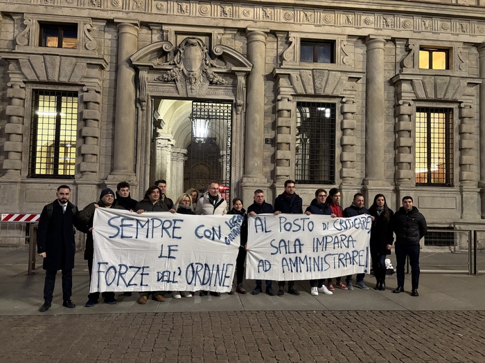 Milano2C La Lega Manifesta A So