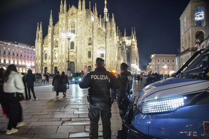 Milano Festeggia Il Capodanno