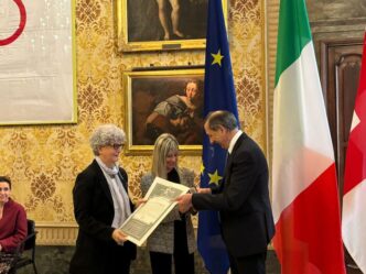 Milano Onora Licia Rognini Pin