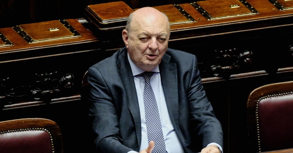 Misure Del Governo Per Affront