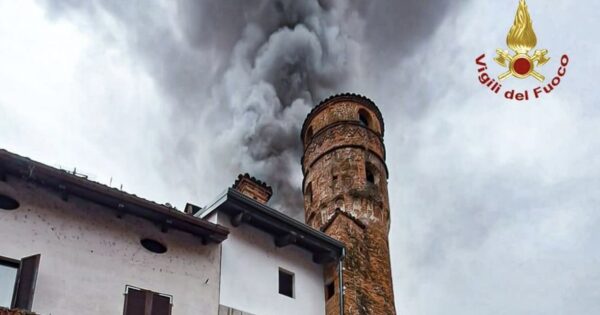 Montanaro2C Incendio Devasta Il