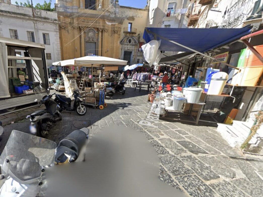Napoli2C Violenza A Piazza Capu