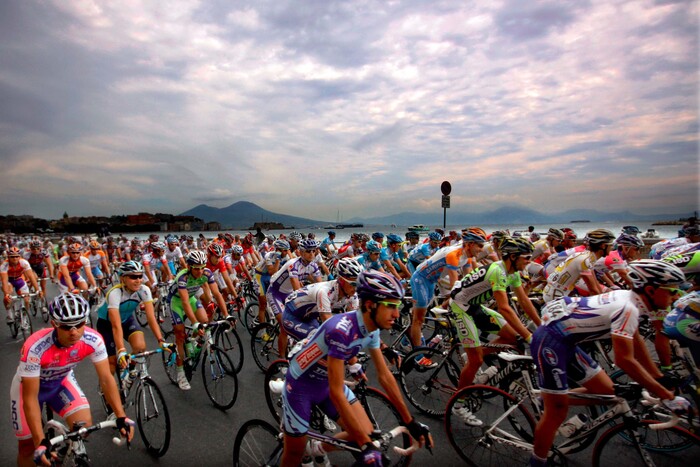 Napoli Accoglie Il Giro D27Ital