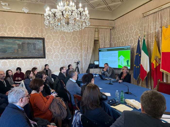 Napoli Avvia Il Programma Di F