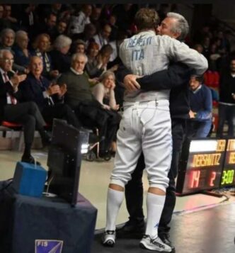 Napoli Dice Addio Al Club Sche