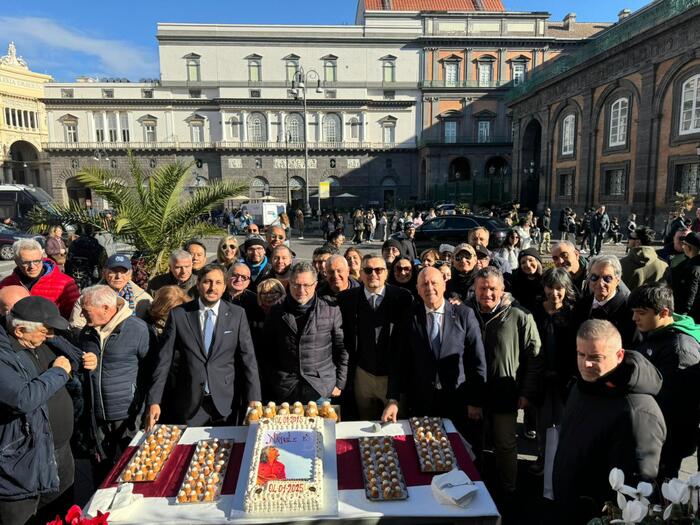 Napoli Ricorda Pino Daniele Co